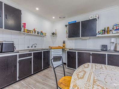 183 Third Avenue, Kelmscott WA 6111