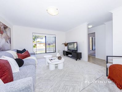 81 Cook Avenue, Hillarys WA 6025