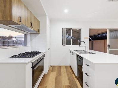 20 Quartermaine Boulevard, Mandogalup WA 6167