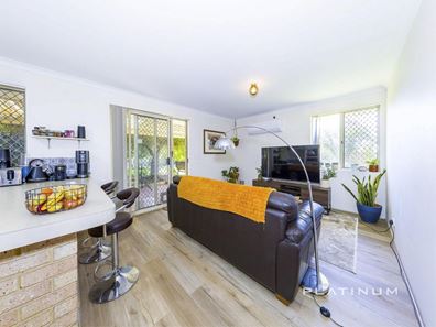 8 Lawrie Court, Clarkson WA 6030