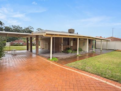 15 Nyabing Way, Withers WA 6230