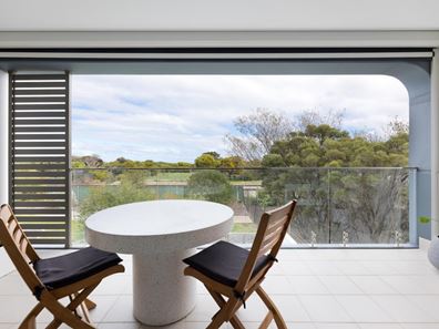6/13 O'Connor Close, North Coogee WA 6163