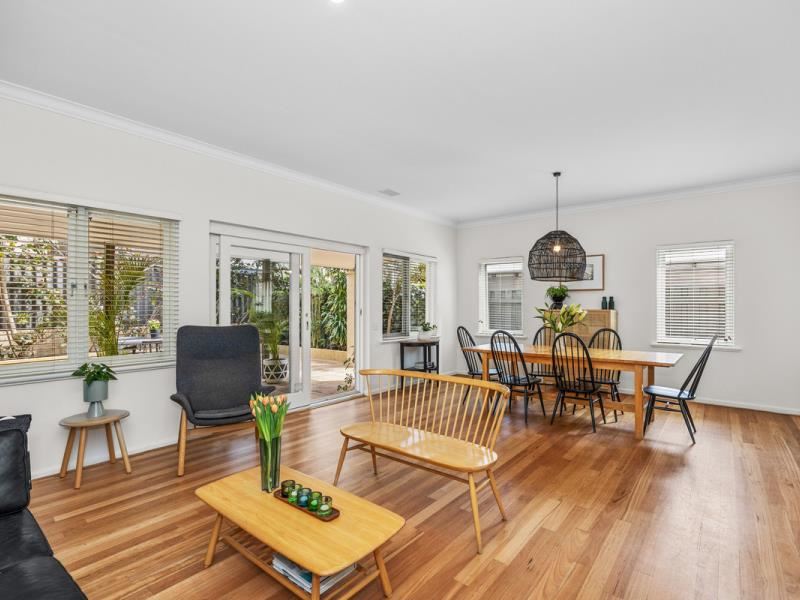 20 Devon Road, Swanbourne