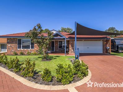 31 Robertson Court, Kingsley WA 6026