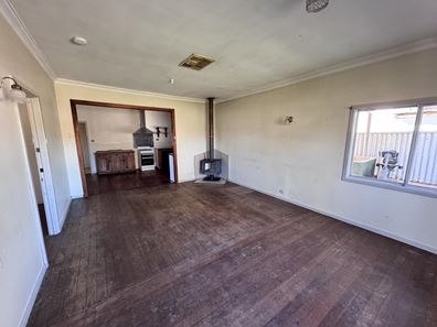 63 Throssell Street, Northam WA 6401
