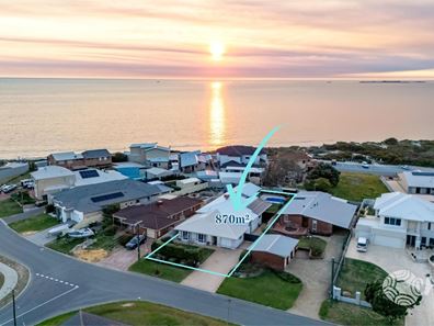 8 Shelton Street, Waikiki WA 6169