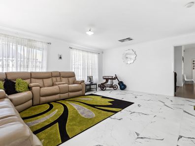 33 Chestnut Way, Baldivis WA 6171
