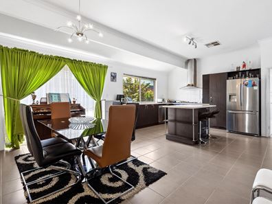 33 Chestnut Way, Baldivis WA 6171