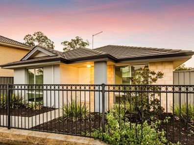 184 Lambeth Circle, Wellard WA 6170