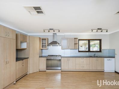 40 Wimbledon Street, Beckenham WA 6107