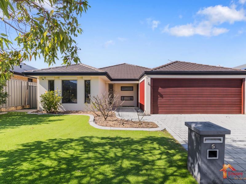 5 Glastonbury Street, Leda WA 6170