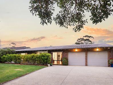 7 Topaz Place, Carine WA 6020