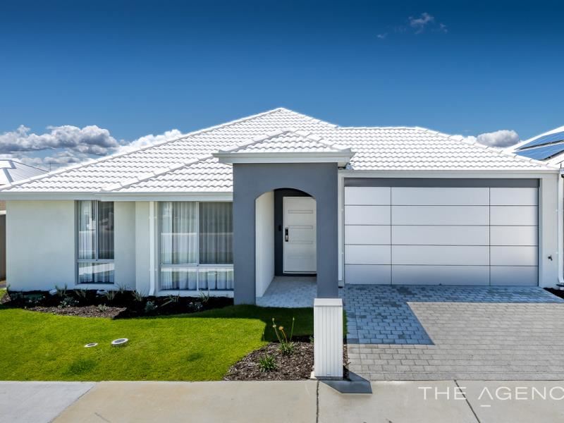 11 Anomia Road, Jindalee