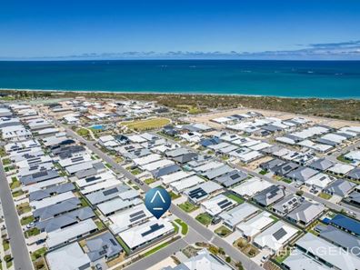 11 Anomia Road, Jindalee WA 6036