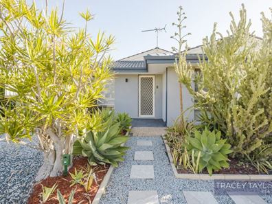 4 Worlanna Mews, Quinns Rocks WA 6030