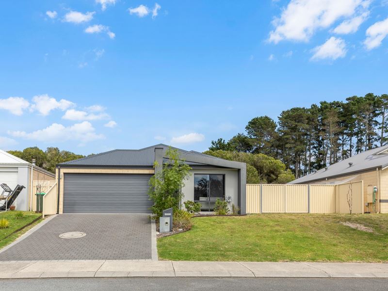 31 McNeal Loop, Mckail WA 6330