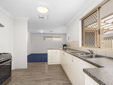 4/308 Streich Avenue, Armadale WA 6112