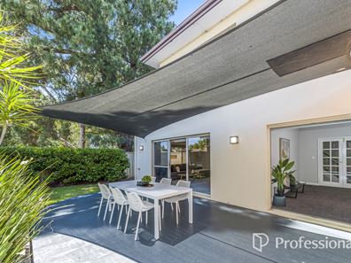 3 Thompson Road, Bassendean WA 6054