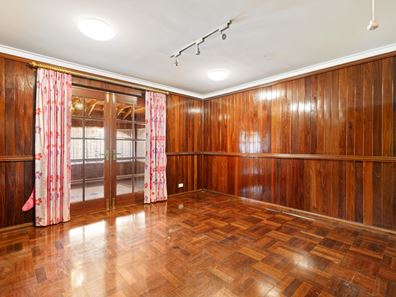 1 Mariano Court, Rockingham WA 6168