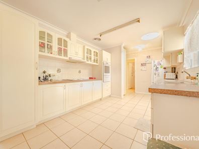 5 Logue Street, Waroona WA 6215