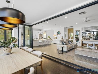 7/22 Pearl Parade, Scarborough WA 6019