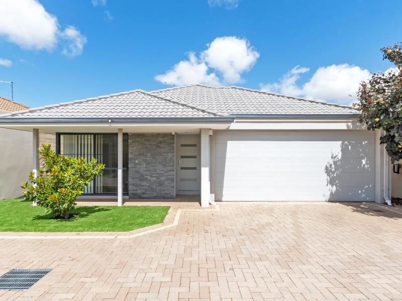 2/146 Willespie Drive, Pearsall
