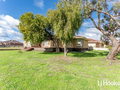 26 Wroxton Street, Midland WA 6056