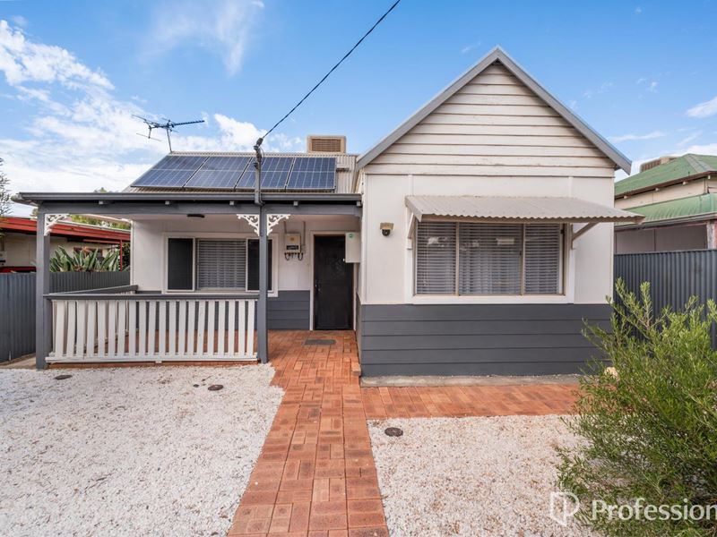 28 Rhodes Street, South Kalgoorlie WA 6430