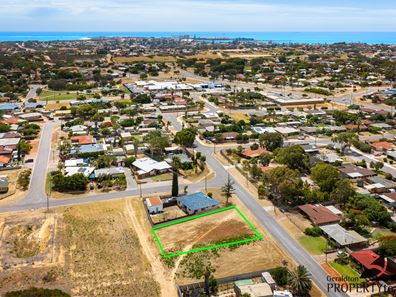 14 Kenny Crescent, Rangeway WA 6530