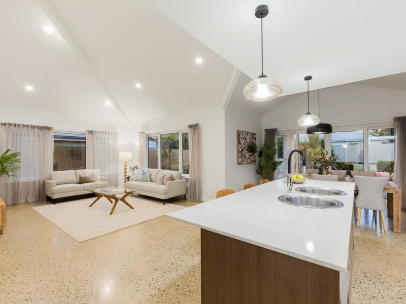48 Fifth Avenue, Beaconsfield WA 6162
