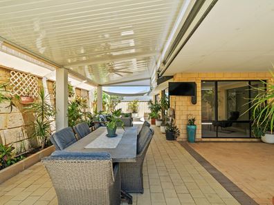 20 Victor Drive, Madora Bay WA 6210