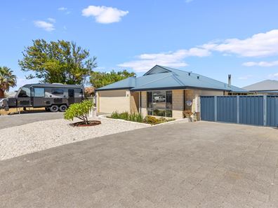 55a Moorpark Avenue, Yanchep WA 6035