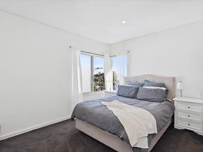 8/34 Marri Road, Duncraig WA 6023