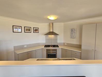 8 Explorer Avenue, Kalbarri WA 6536