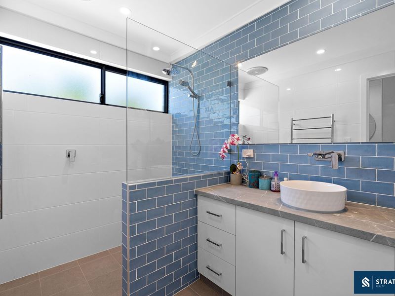 33 Lyndhurst Crescent, Ferndale