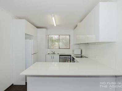 34 Lyndoch Crescent, Greenwood WA 6024