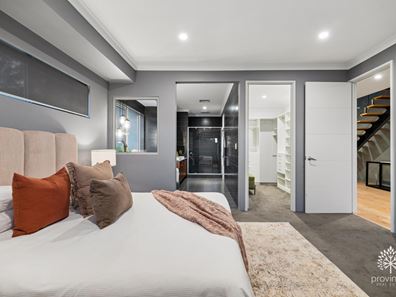 4 Vineyard Row, Swan View WA 6056
