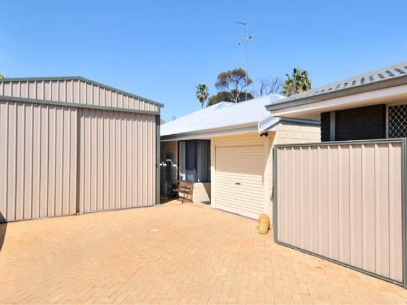11A First Avenue, Mandurah
