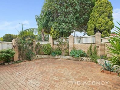 1/171 Hillsborough Drive, Nollamara WA 6061