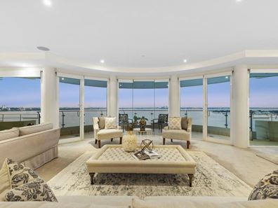 10/22 Mounts Bay Road, Crawley WA 6009