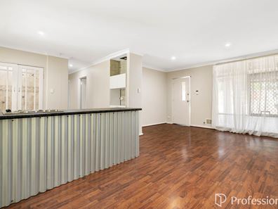 28 Elmslie Street, Orelia WA 6167