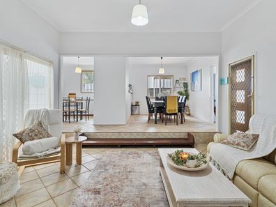 42 Fairway Terrace, Preston Beach WA 6215