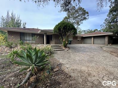 90 Williams Street, Gooseberry Hill WA 6076