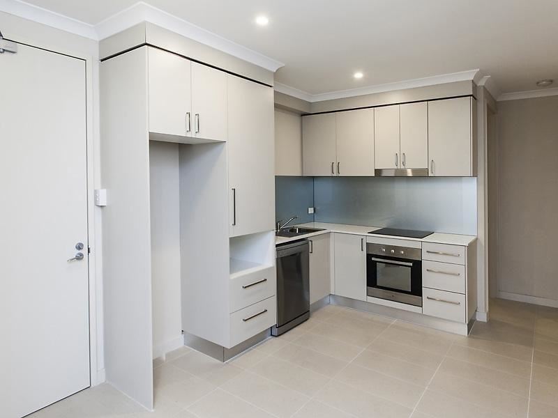 4/389 Bagot Road, Subiaco