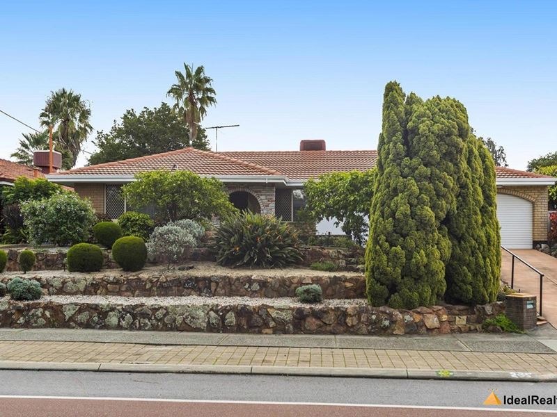 12 Burrendah Boulevard, Willetton