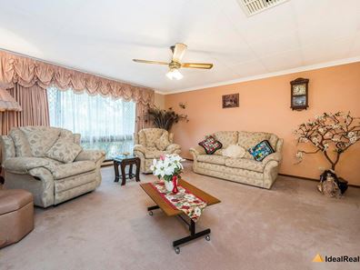 12 Burrendah Boulevard, Willetton WA 6155