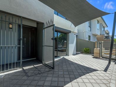 295 Mason  Road, Piara Waters WA 6112