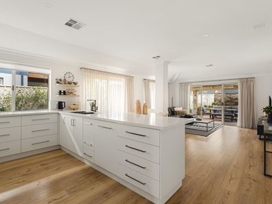 58 Wright Crescent, Bayswater WA 6053