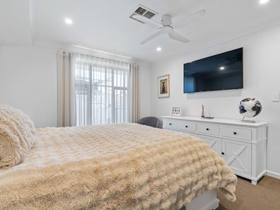 20 Jesla Street, Madeley WA 6065