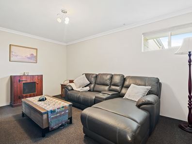 1 Denison Court, Erskine WA 6210